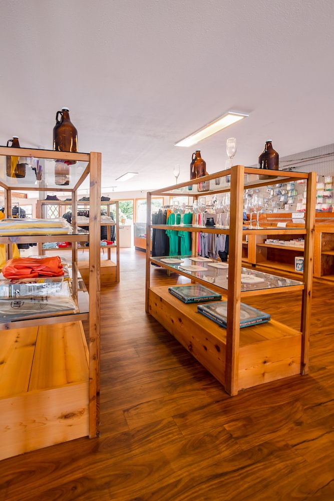 Jot's Resort - photo 104