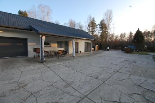 Letnia Oaza Forsycja — hotel in Sobienie Jeziory