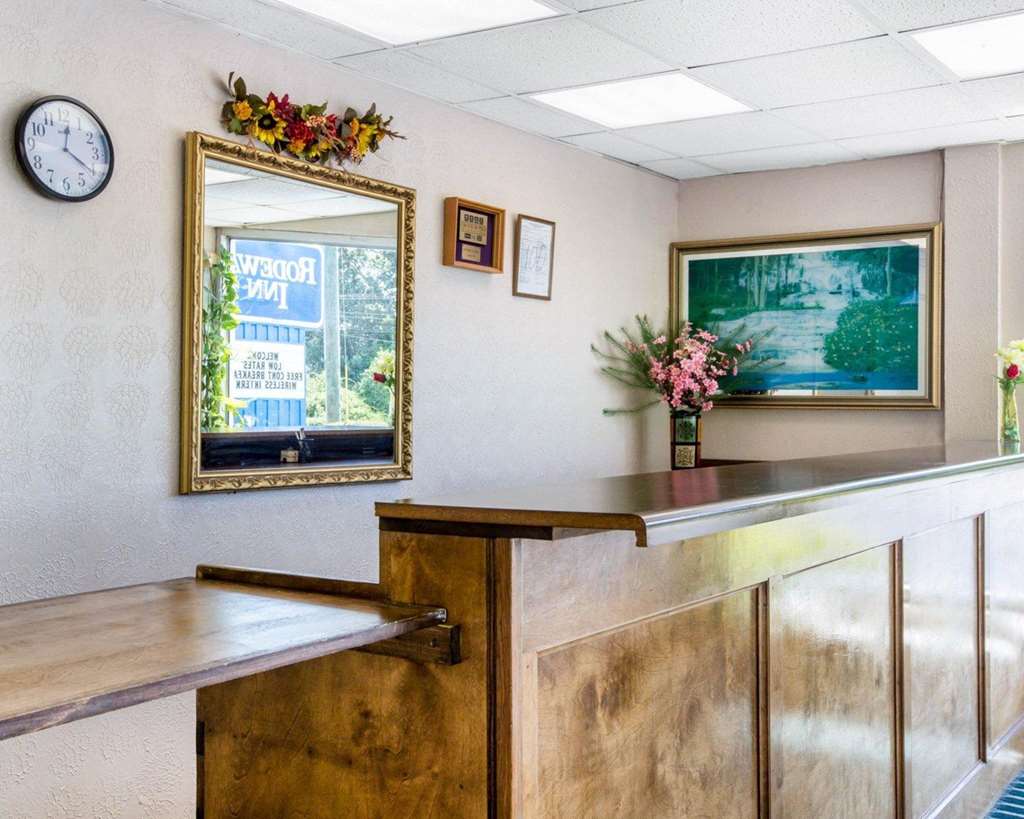 Rodeway Inn Gadsden 1 59 exit 183 - photo 4