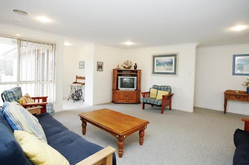 Beach Comber - carbon neutral hotel in Forster
