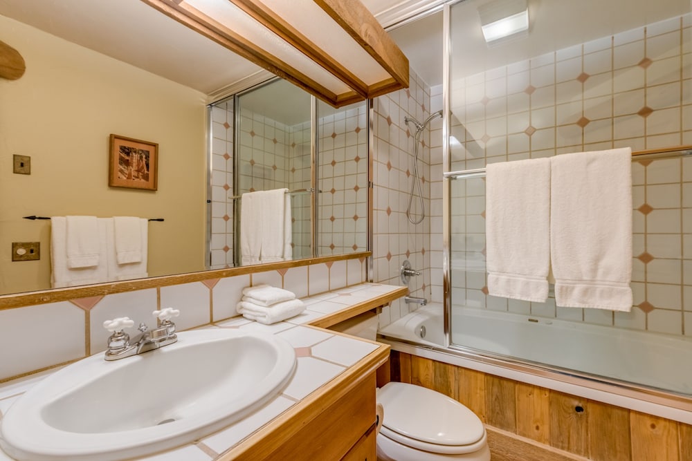 Chipeta Lodge - photo 38