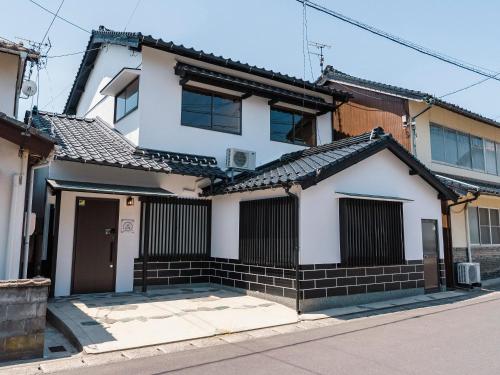 出雲和結庵 By Hiyoristay in Unknown City, Japan