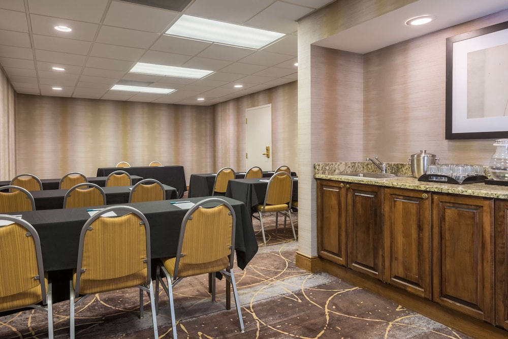 Homewood Suites by Hilton Baton Rouge - photo 23