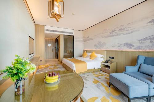 Evwa Platinum Hotel in Huizhou, People's Republic of China