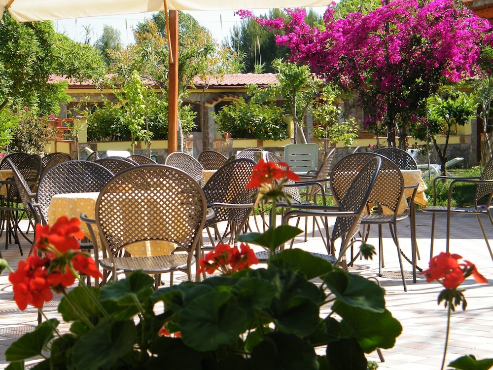 Hotel Villaggio Tabu — Centola