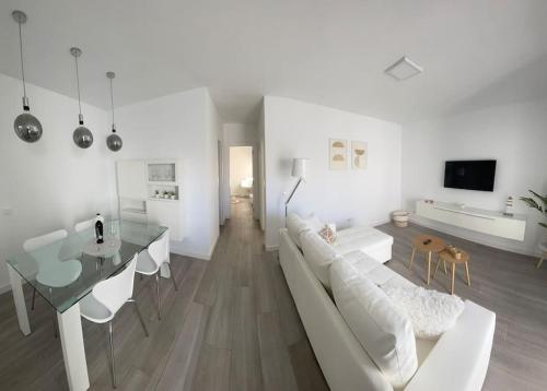 White Serenity - last minute hotel in Unknown City
