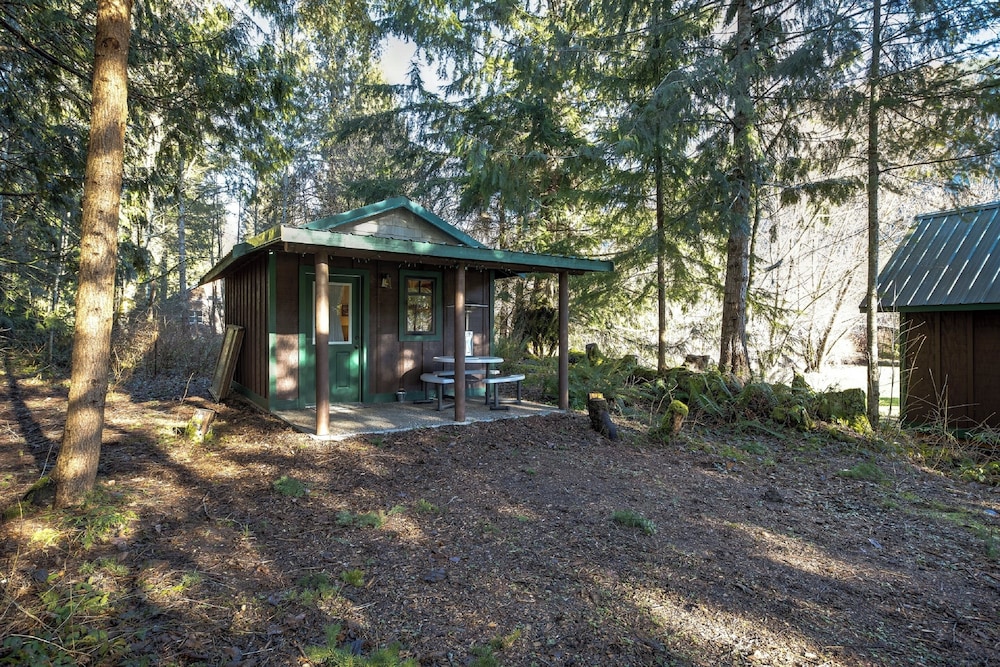 Unique Glamping Experience Pet Friendly Sleeps 2 - carbon neutral hotel in Deming