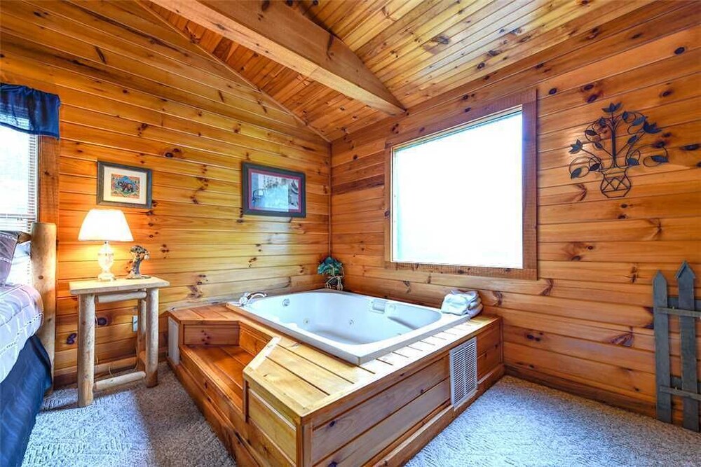 The Honey Pot Hot Tub resort Pool 560 FREE tickets each paid day - photo 17