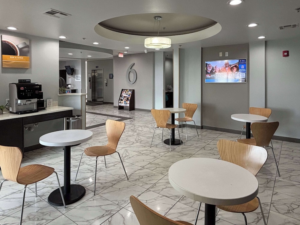 Motel 6 Weslaco TX - photo 4