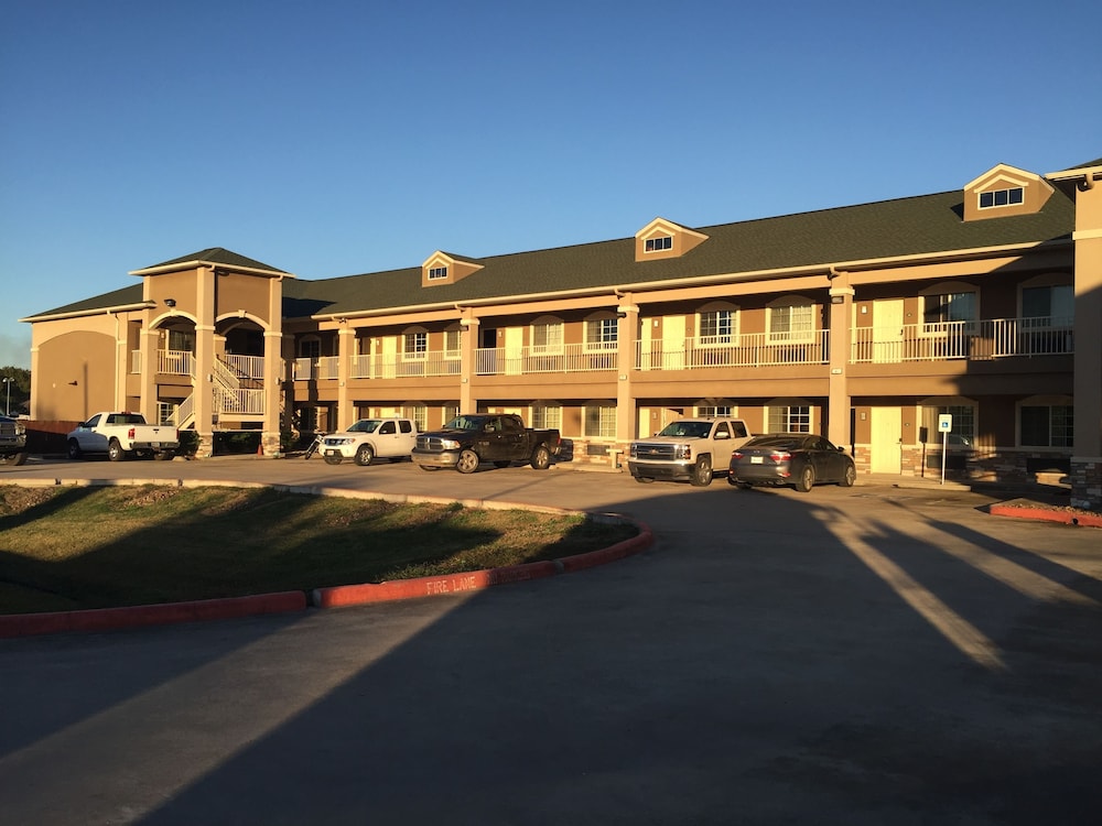 Highlands Suites - photo 15