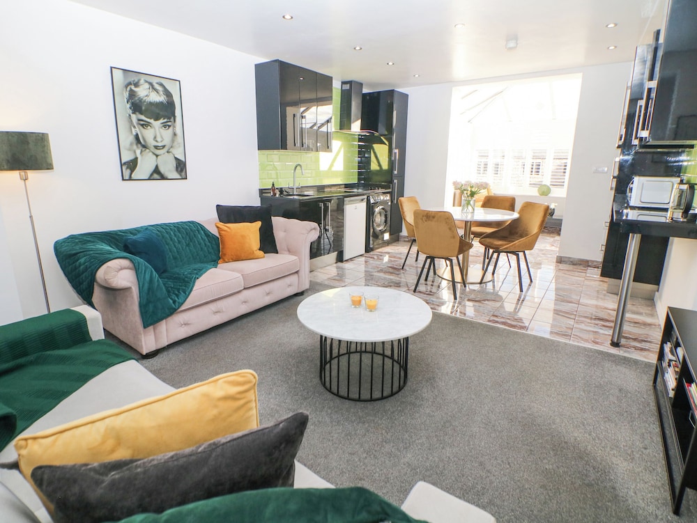 Number 4 Westmoreland in Matlock, United Kingdom