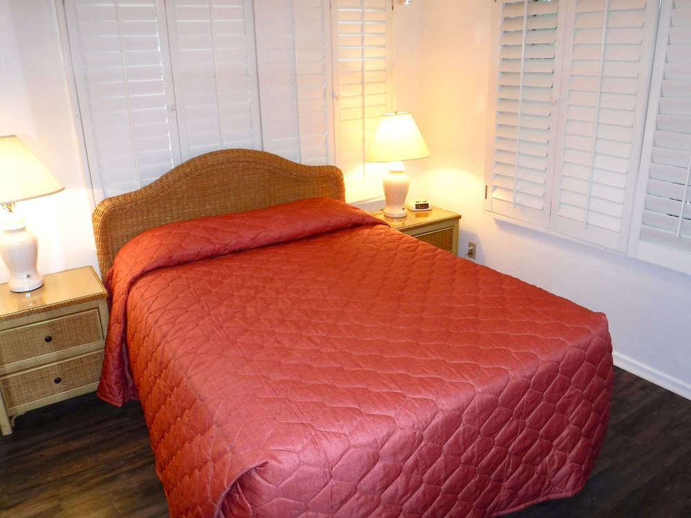Waterside Inn on the Beach - photo 17