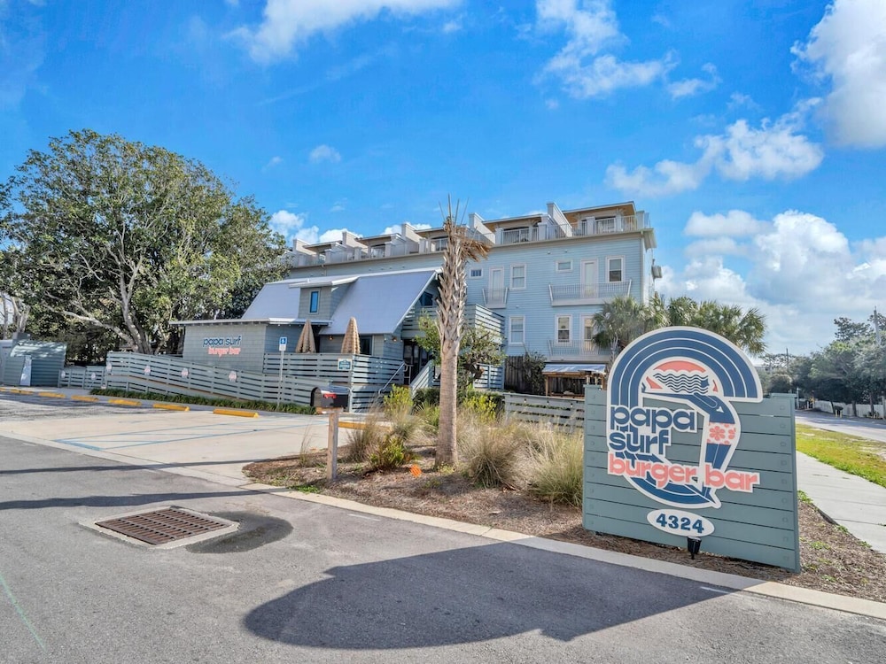 Beach Please in Unknown City, United States