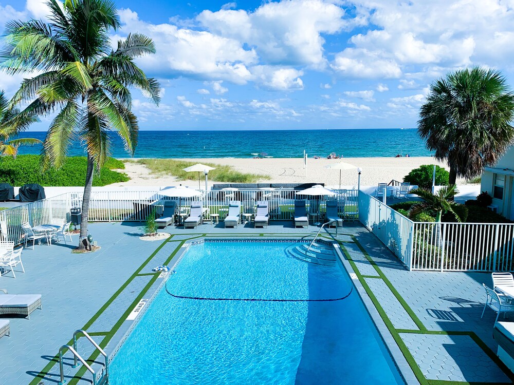 Coral Tides Resort - photo 115