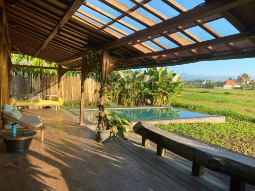 Villa Madura new 3 BR Villa w rice paddy view — 4-Star Luxury Hotel in Ubud, Indonesia