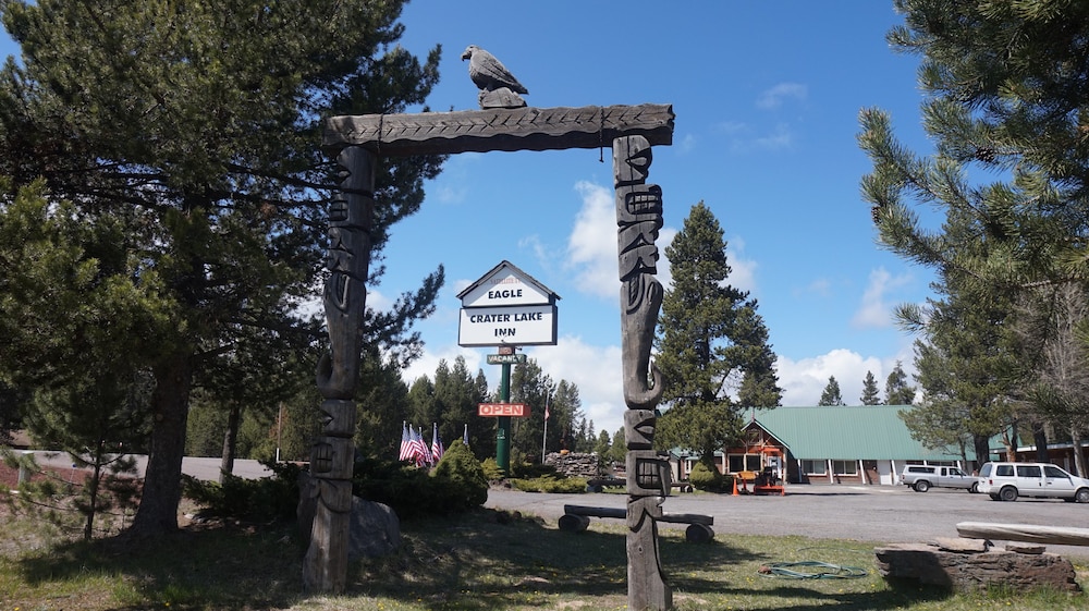 Eagle Crater Lake Inn — Klamath Falls