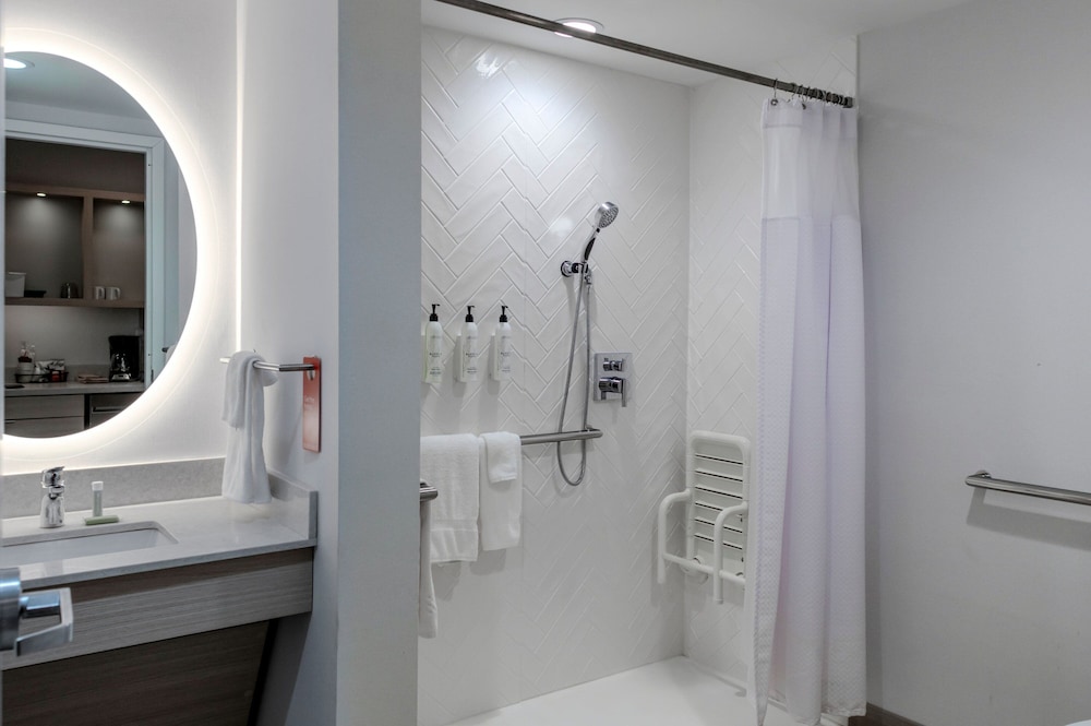 TownePlace Suites by Marriott Chesterfield - photo 10