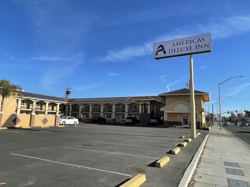 America's Deluxe Inn — hotel in Marysville