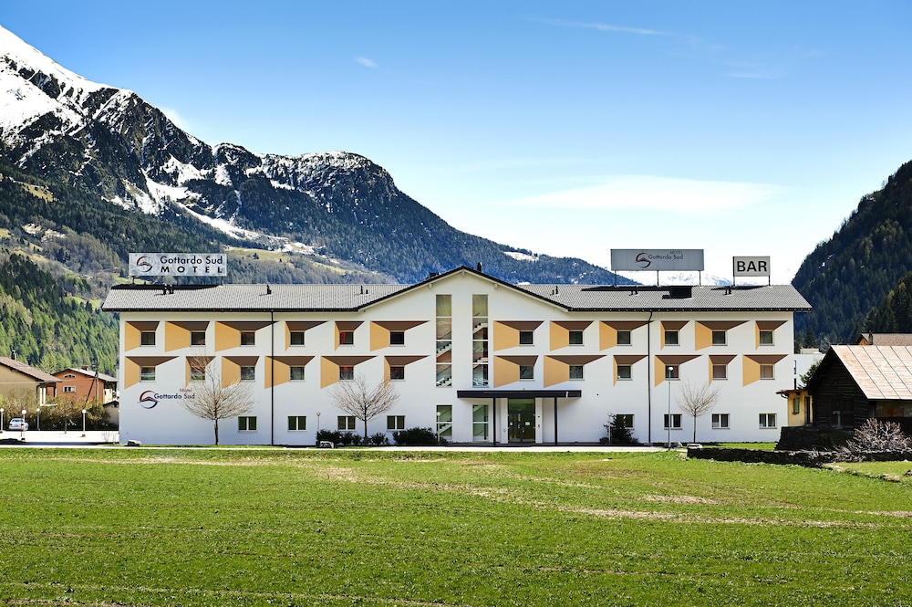 Motel Gottardo Sud — hotel in Airolo
