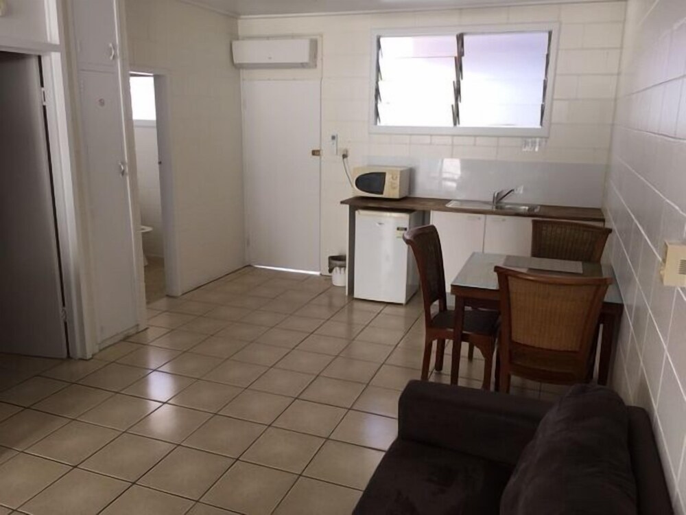 A1 Inn the City — Cairns — photo 3