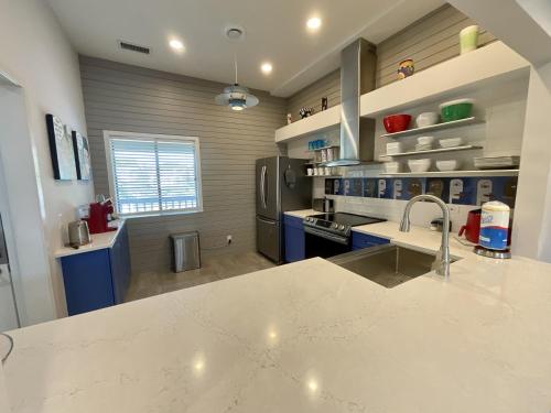 Mod And Fun Villa With Full Access To All Resort Amenities 9ewc 2 Bedroom Villa - photo 21