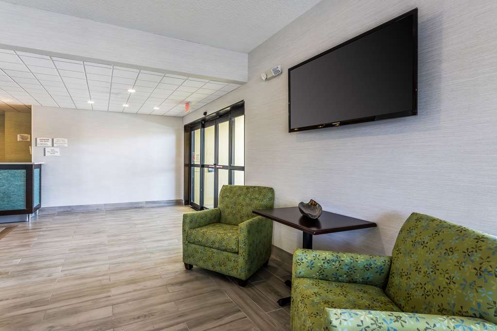 Quality Inn Palm Beach International Airport - photo 5