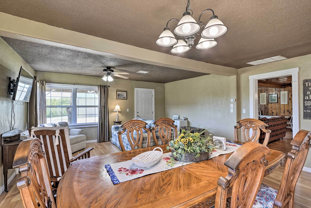 Cobblestone Cottage 10 Mi to Pomme de Terre - photo 2