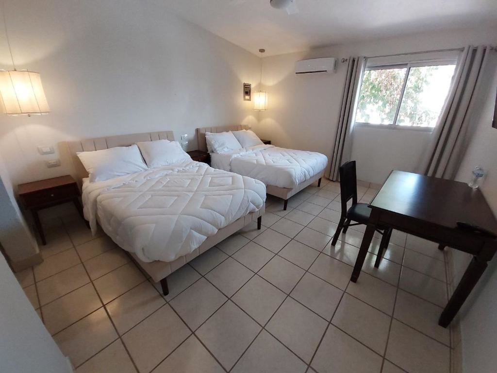 Point City Hotel — Guasave — photo 3