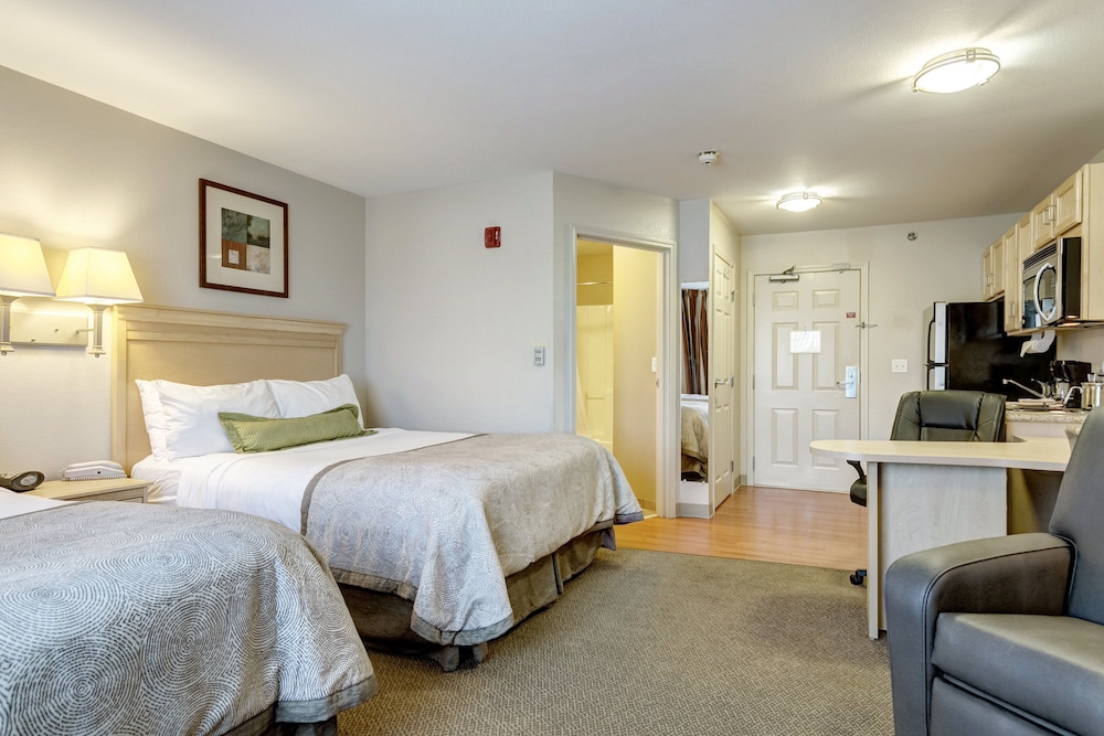 Candlewood Suites Paducah by IHG - photo 18