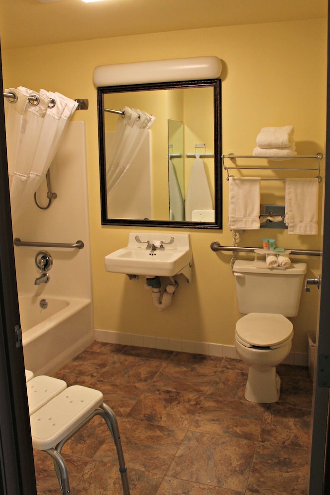 Horse Creek Inn - photo 18