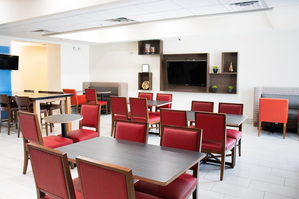 Holiday Inn Express Hotel & Suites Corpus Christi Portland by IHG - photo 30