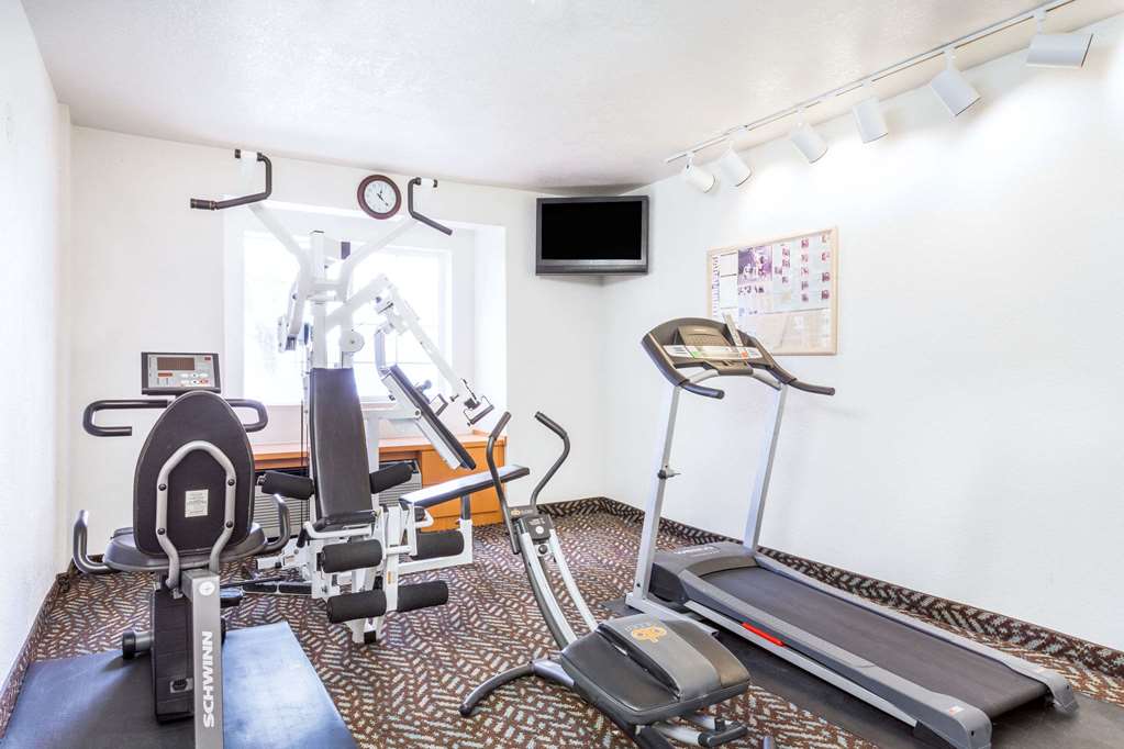 Microtel Inn & Suites by Wyndham Salt Lake City Airport - photo 7