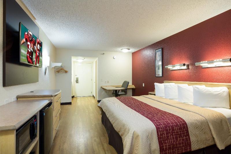 Red Roof Inn Houston Westchase - photo 12
