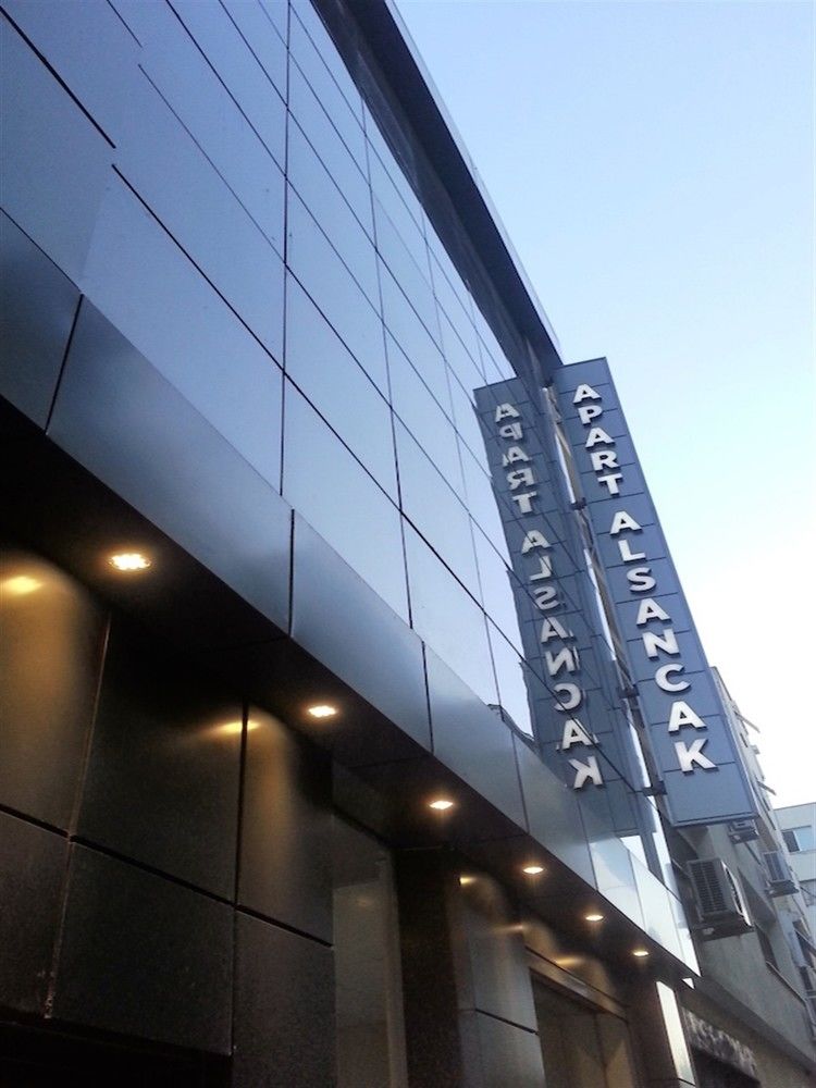 Riva Hotel Alsancak — Izmir