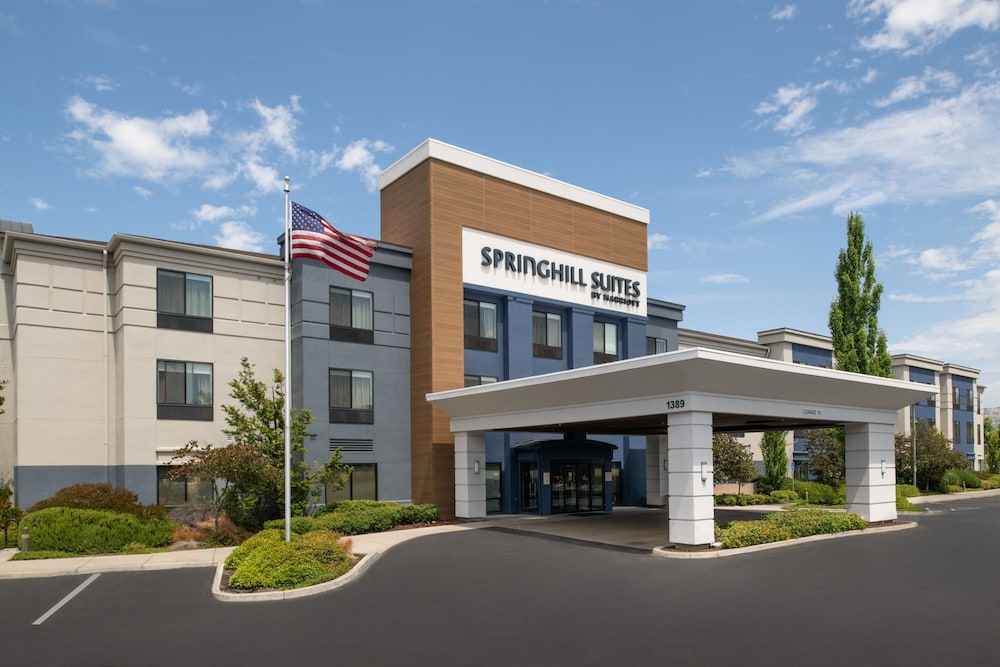 SpringHill Suites by Marriott Medford in Medford, United States