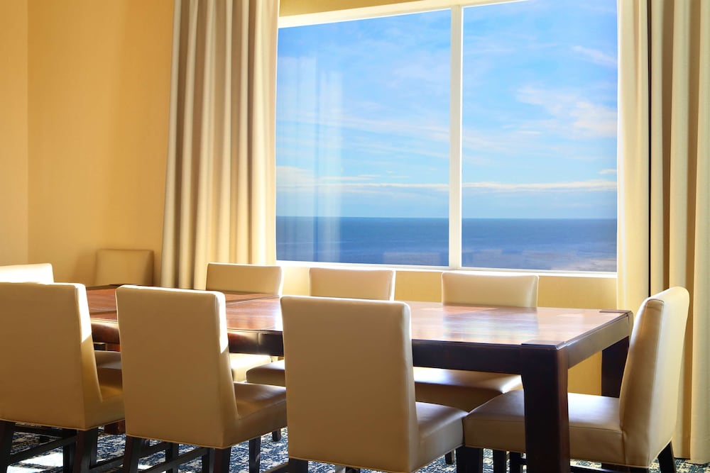 Hilton Ocean City Oceanfront Suites - photo 22