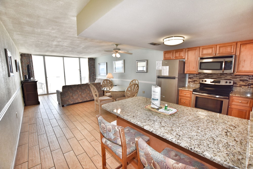 0404 Waters Edge Resort 1 Bedroom Condo by RedAwning - photo 6