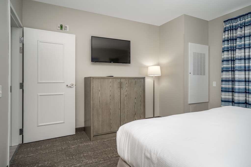 Lighthouse Suites Best Western Signature Collection - photo 14