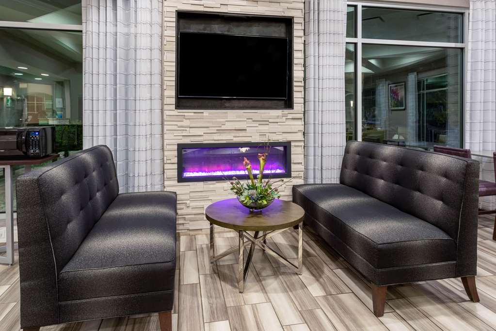 La Quinta Inn & Suites by Wyndham Denver Boulder Louisville - photo 6