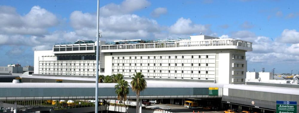 Miami International Airport Hotel - photo 22