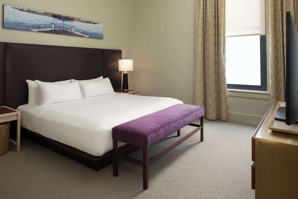 Hotel Savoy Kansas City Tapestry Collection by Hilton - photo 13