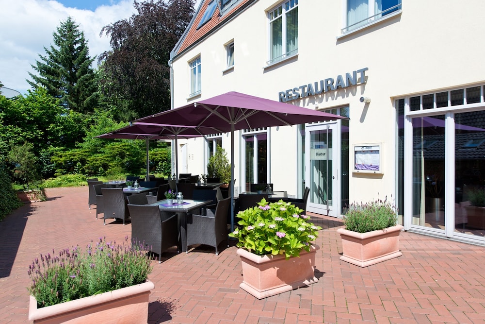 BHB Boutique Hotel Buchholz — 4-Star Luxury Hotel in Buchholz In Der Nordheide, Germany