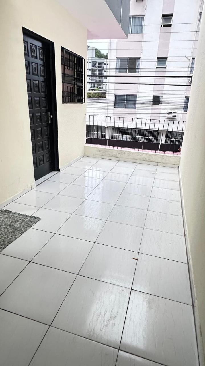 Casa Luz Dourada