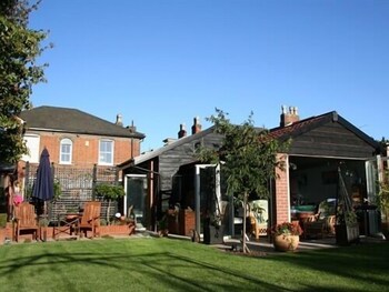 Cranmoor House B&B