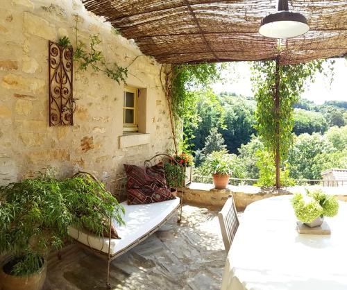 Le Logis D'hortense — hotel in Vic-Le-Comte
