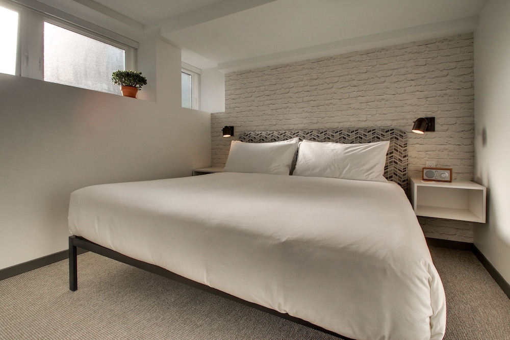 Hotel Hive - photo 71