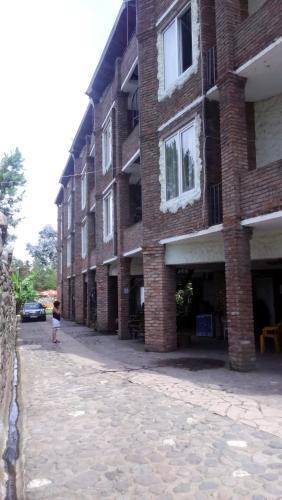 Old House Hotel — hotel in Urek'i