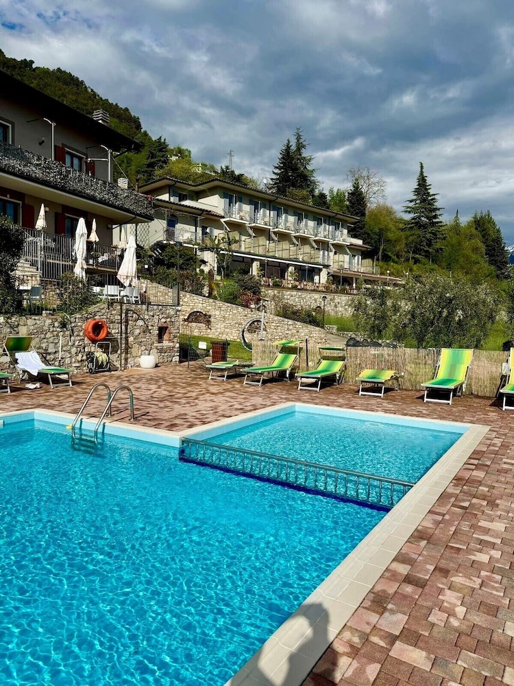Hotel Elisa — hotel in Gardola