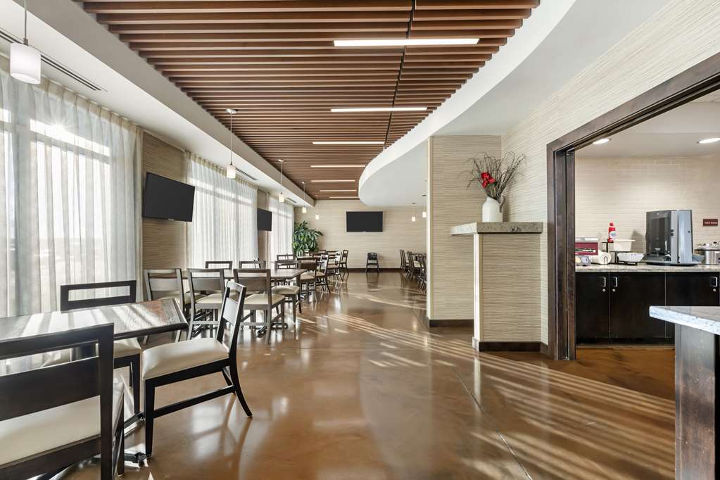 Best Western Plus Lakeview Hotel - photo 5