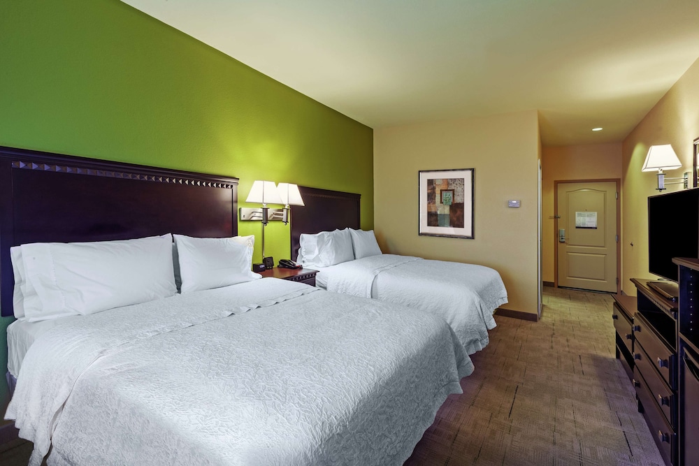 Hampton Inn & Suites Tulsa North Owasso - photo 19